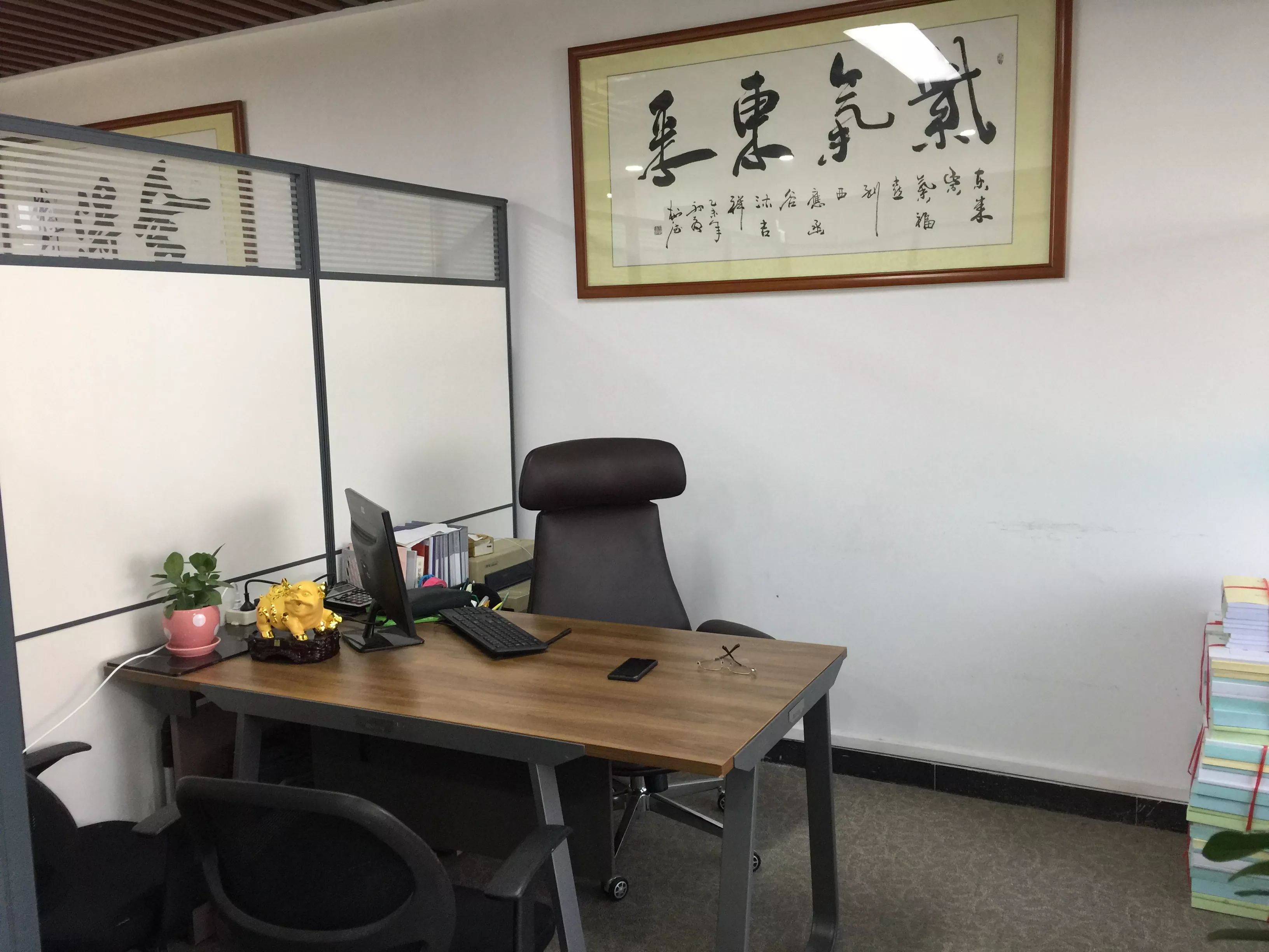 办公室1.3.jpg